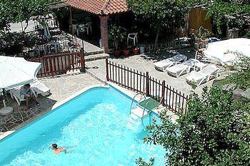Voula Apartments Aegina Kültér fotó